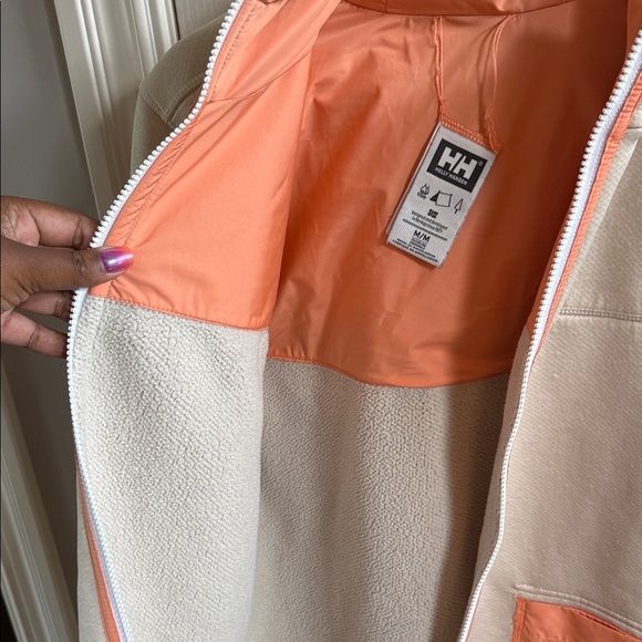 Helly Hansen Cream and Orange Hoodie. Women size medium - Picture 5 of 5
